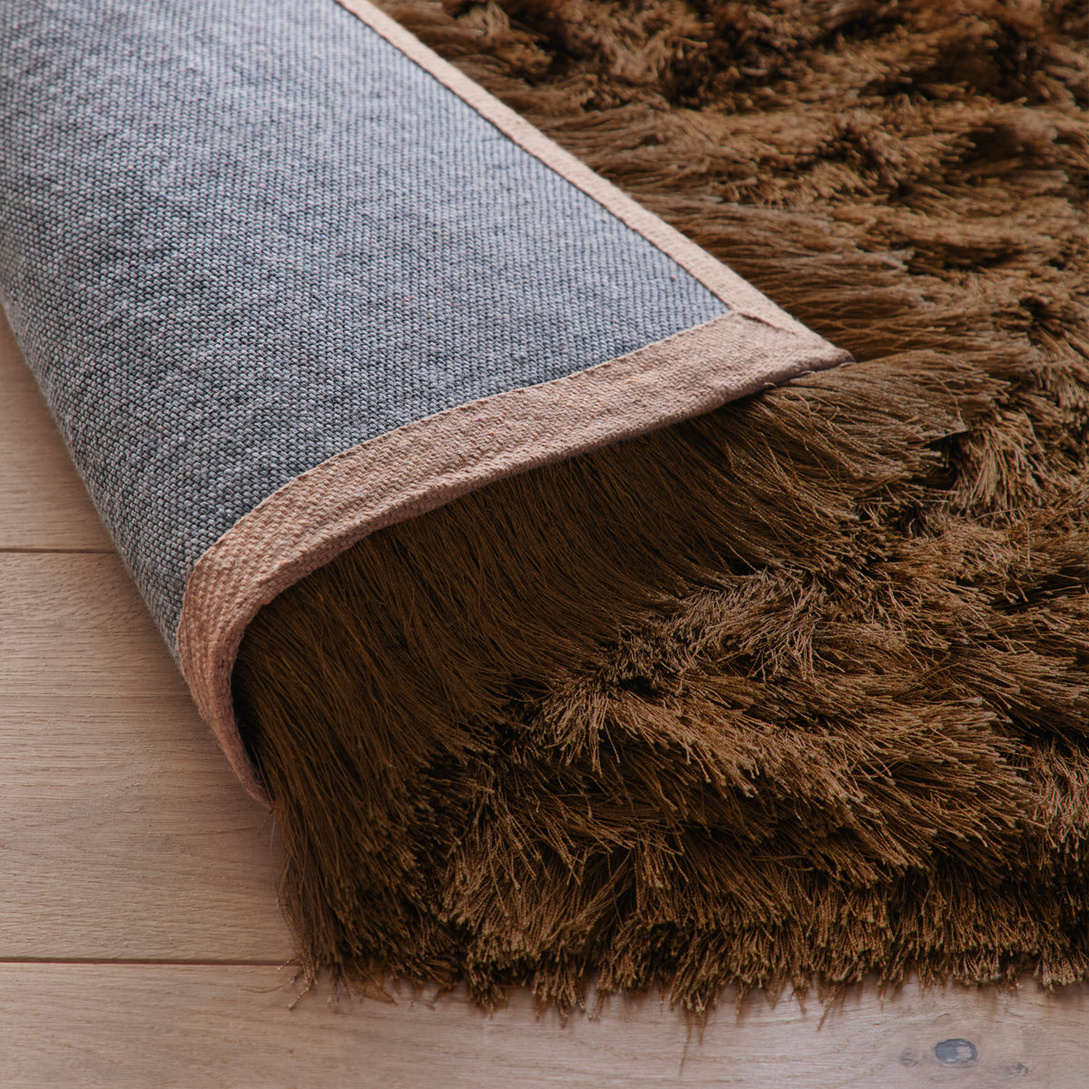 Origins Glamour Deluxe Mocha Brown Soft Pile Rug