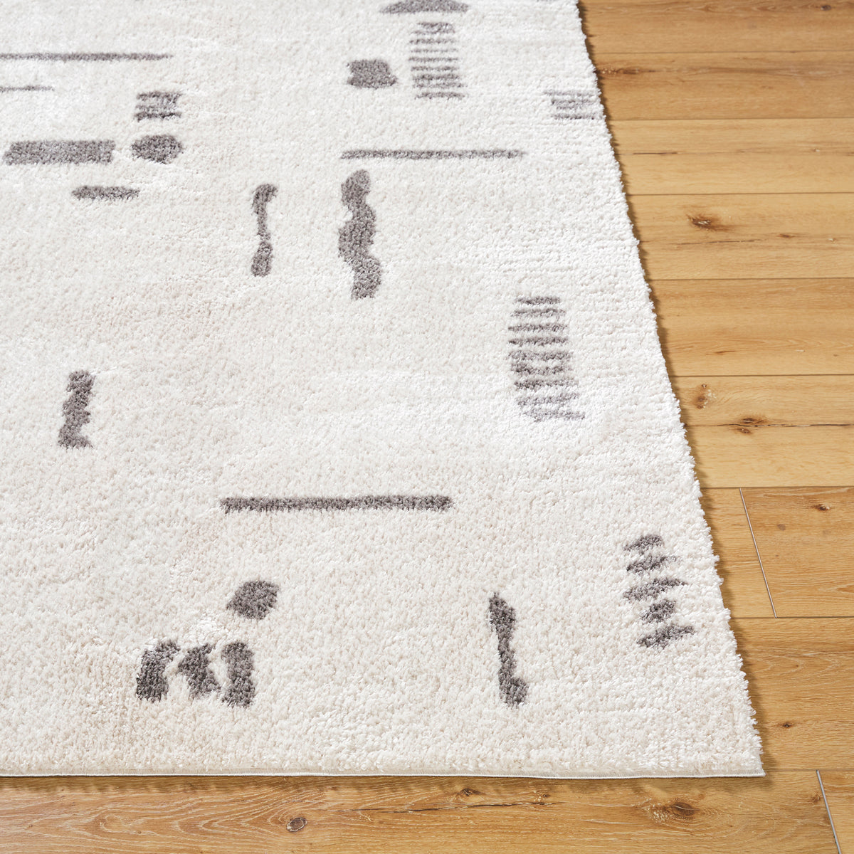Fossay Cream and Grey Washable Tribal Shaggy Rug