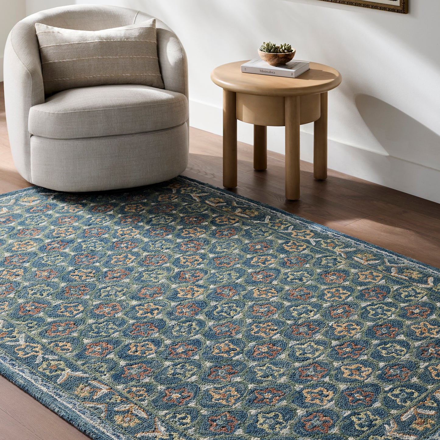 Fairfax Global Blue Traditional Wool Rug