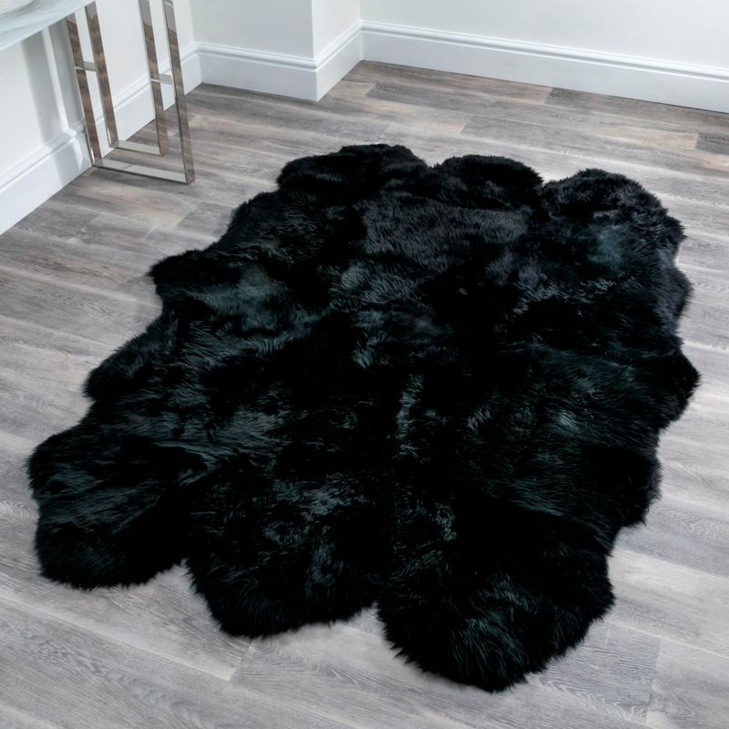 Black 6 Pelt Sheepskin Rug
