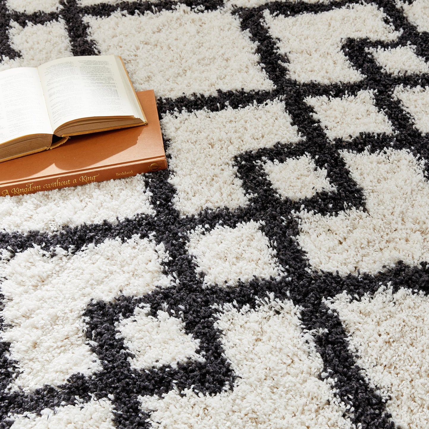 Origins Morocco Ivory and Charcoal Geometric Rug