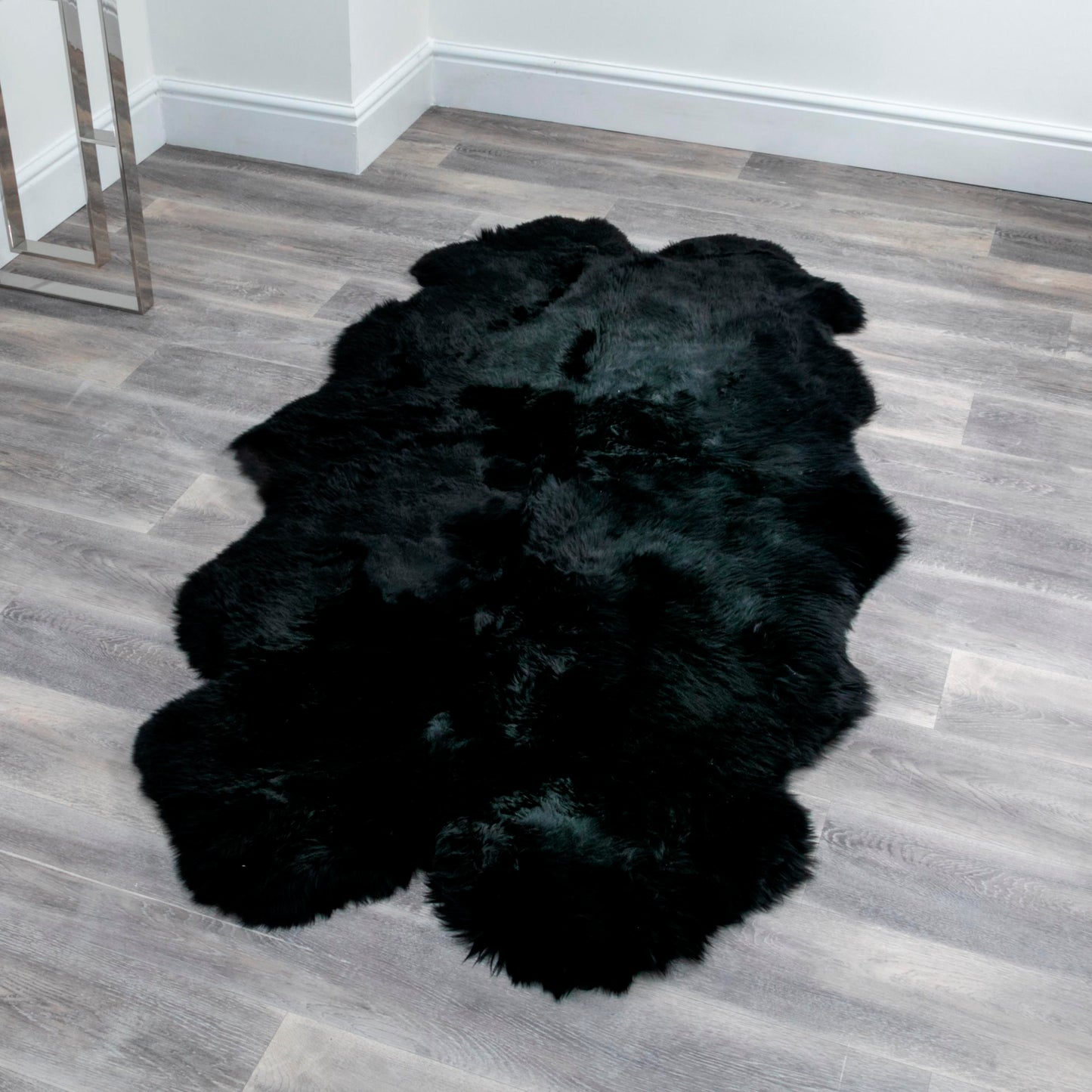 Black 4 Pelt Sheepskin Rug