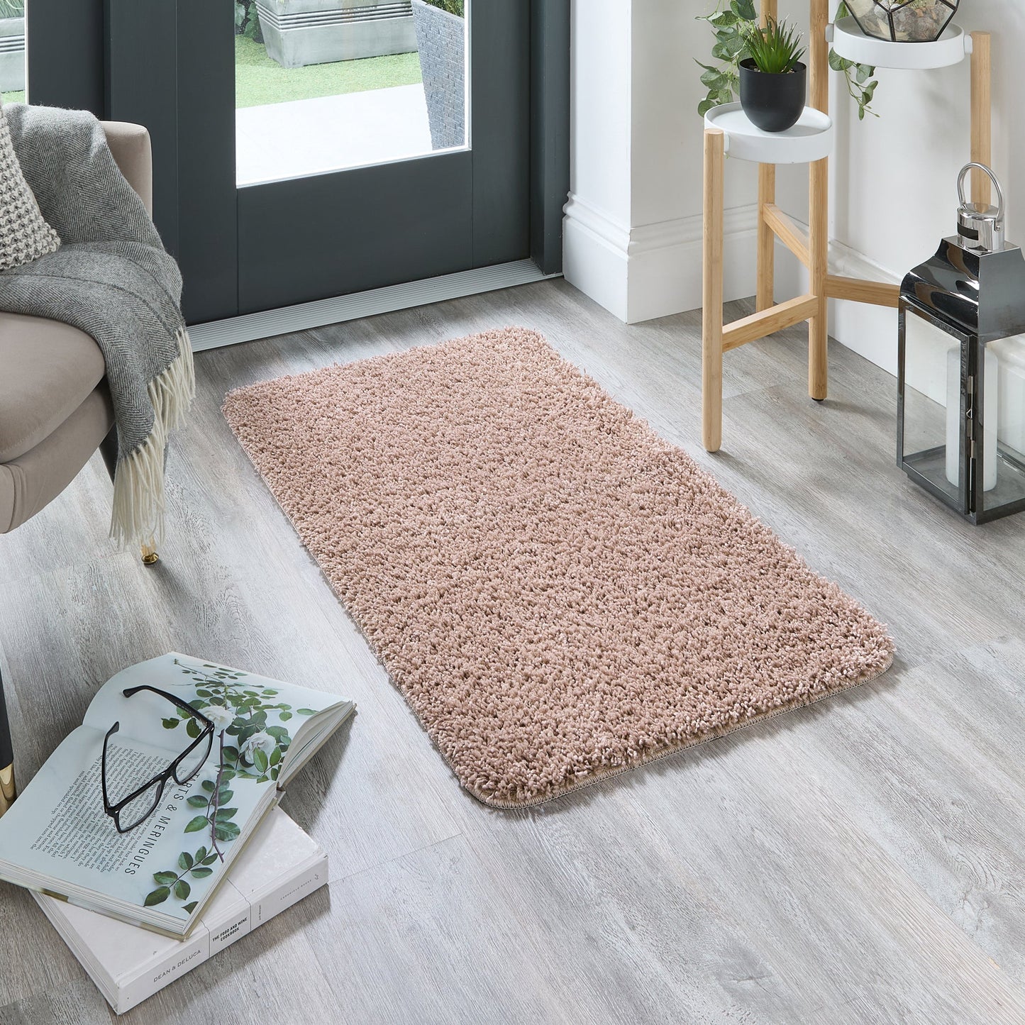 My Rug Nude Pink Medium Shaggy Machine Washable Rug 140cm x 200cm