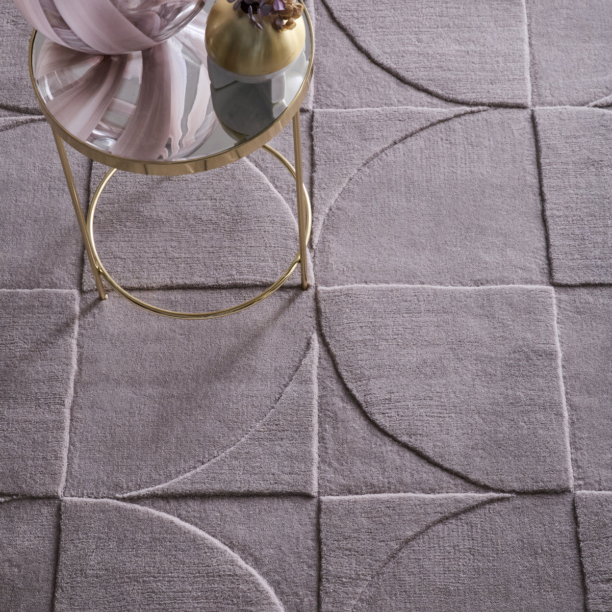 Origins Penny Mauve Light Purple Geometric Wool Rug