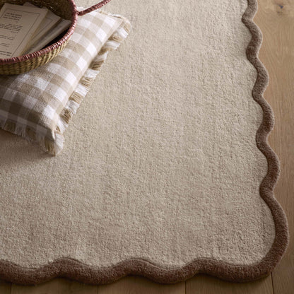 Origins Elsie Scalloped Edged Natural Beige and Brown Wool Rug