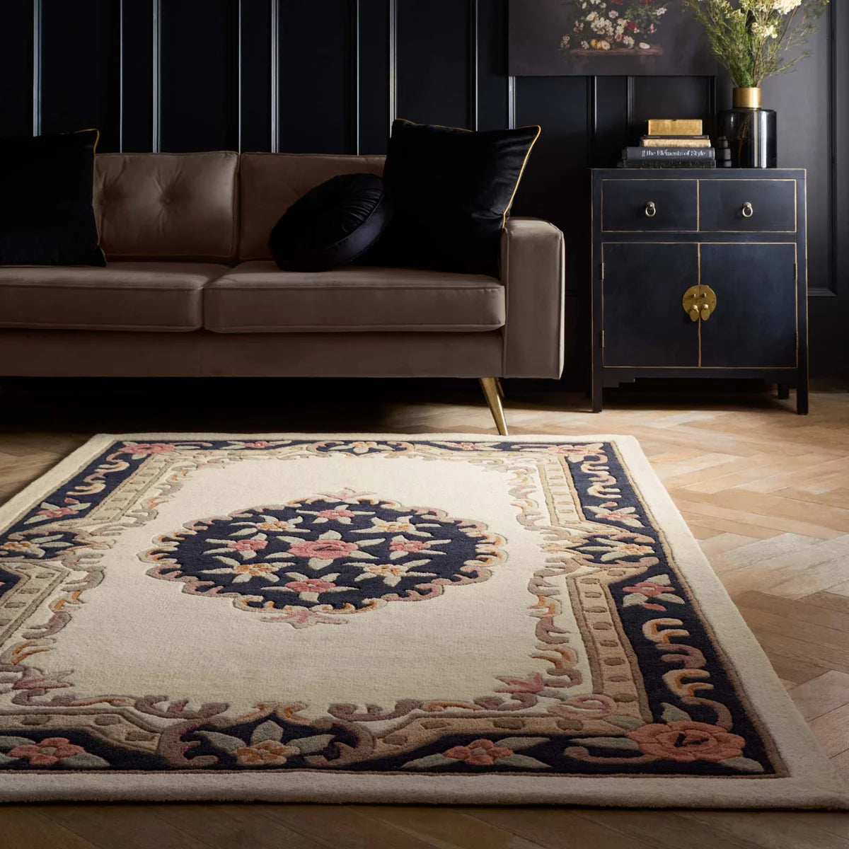 Origins Shensi Black Traditional Wool Rug