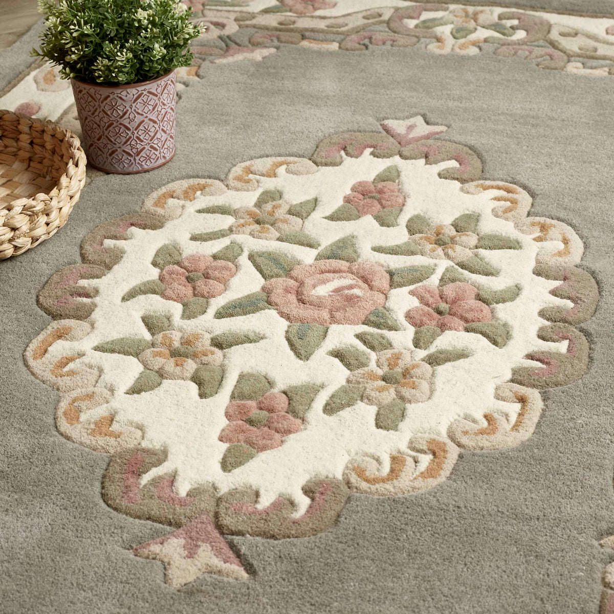 Origins Shensi Grey Traditional Wool Rug