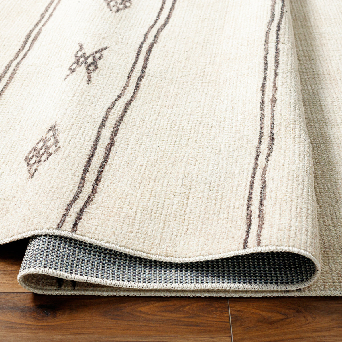 Rivi Becki Owens Cream Global Rug
