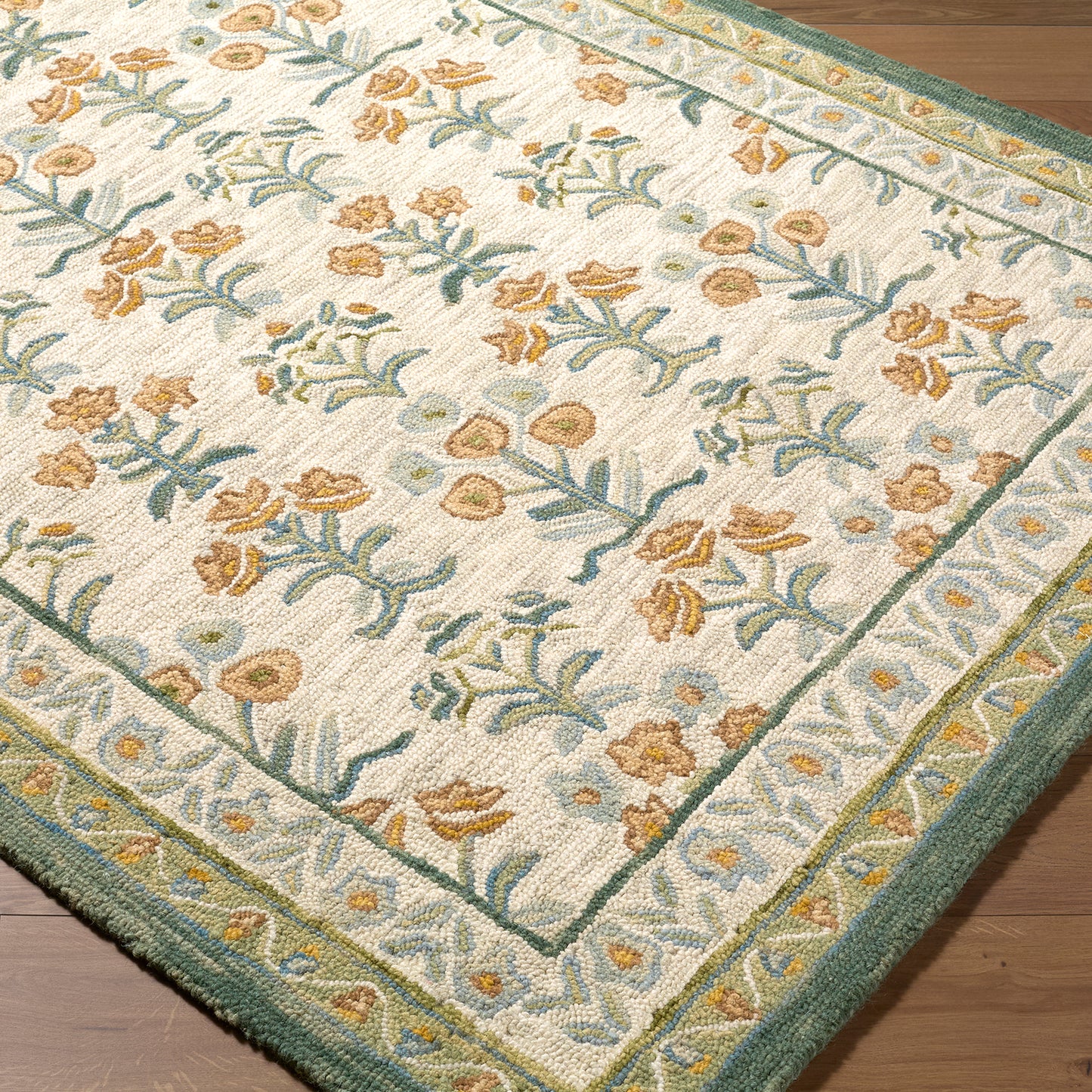 Fairfax Global Olive Traditional Wool Rug