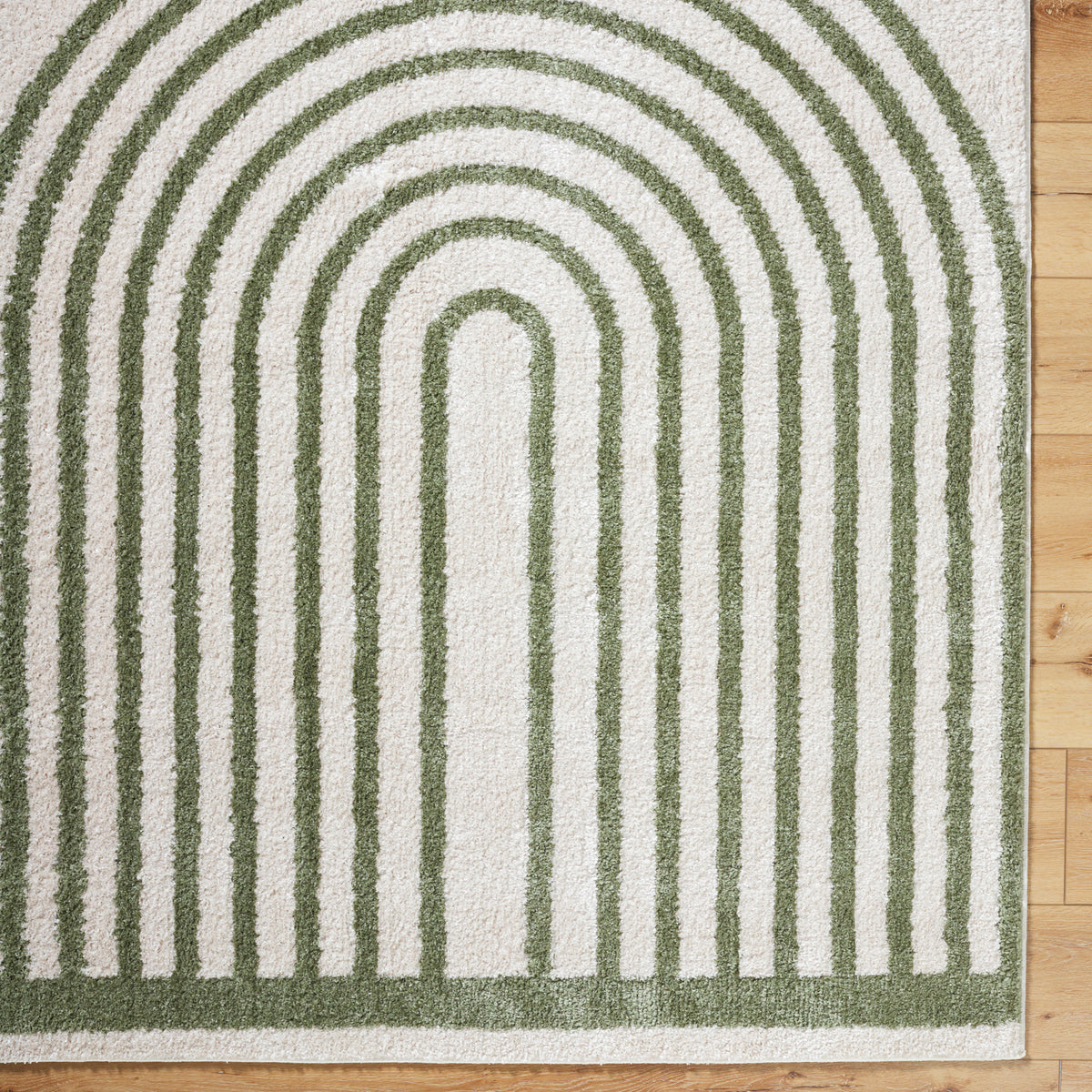 Fossay Forrest and Cream Washable Modern Shaggy Rug