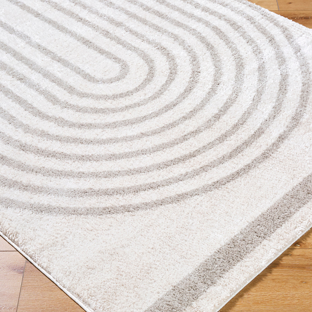 Fossay Grey and Cream Washable Modern Shaggy Rug