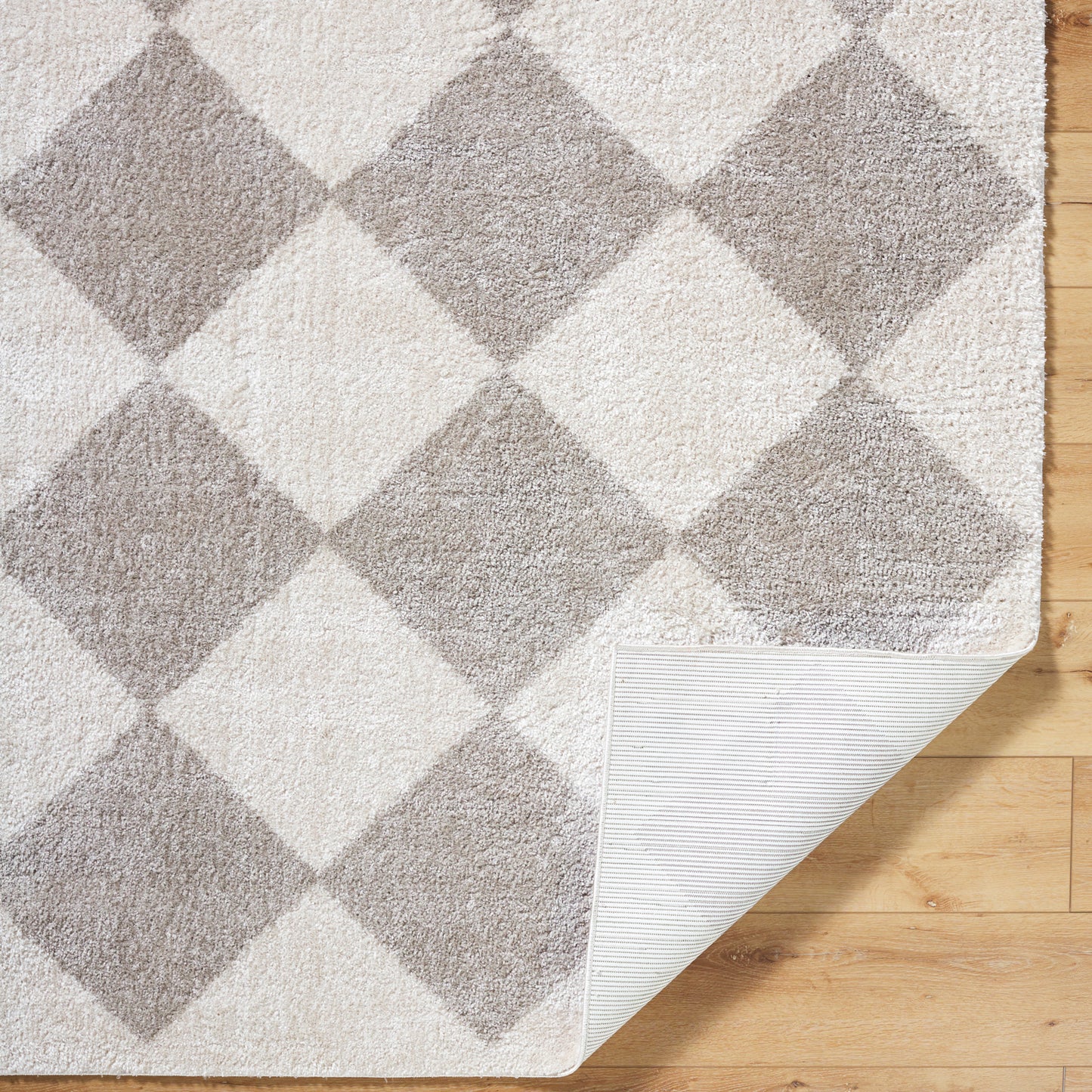 Fossay Grey and Cream Washable Diamond Shaggy Rug