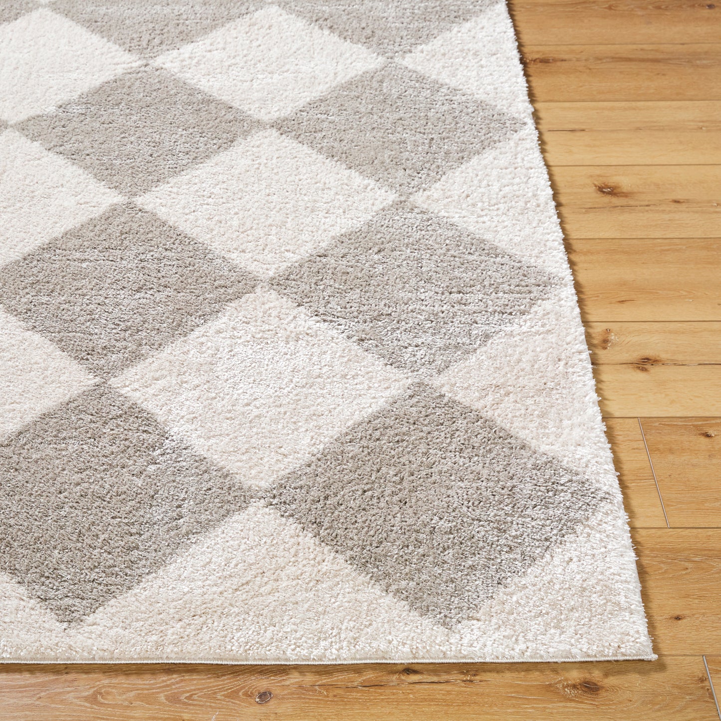 Fossay Grey and Cream Washable Diamond Shaggy Rug