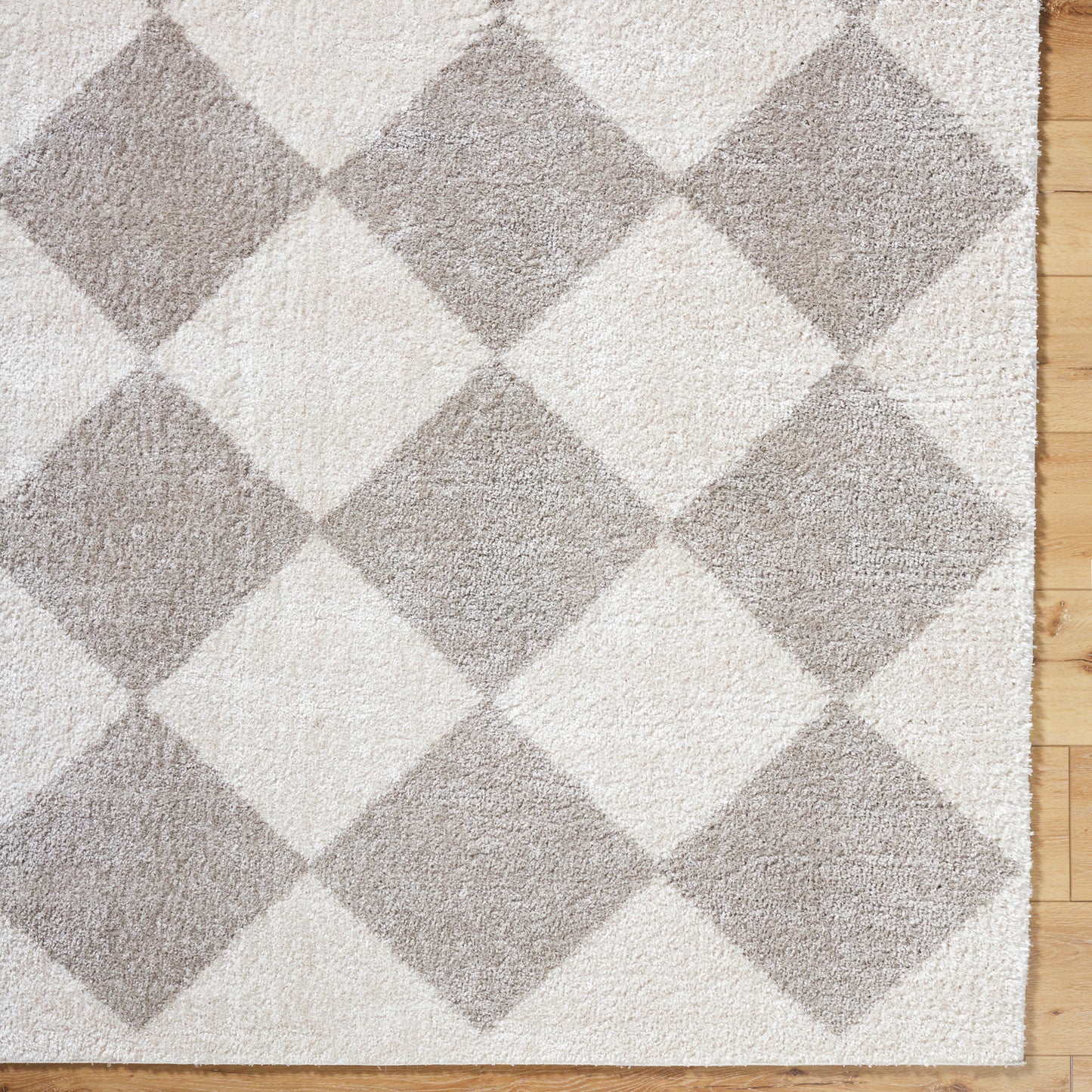 Fossay Grey and Cream Washable Diamond Shaggy Rug