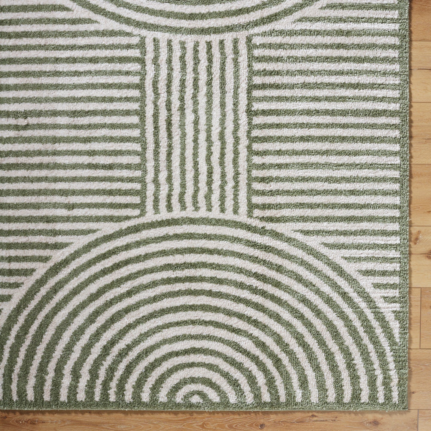 Fossay Green Cream and Washable Modern Shaggy Rug