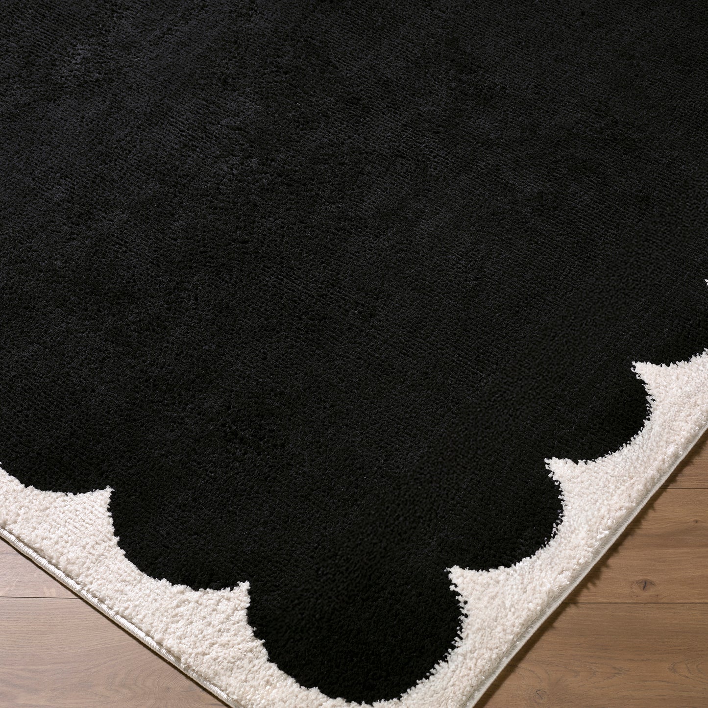 Fossay Black and Cream and Washable Modern Shaggy Rug