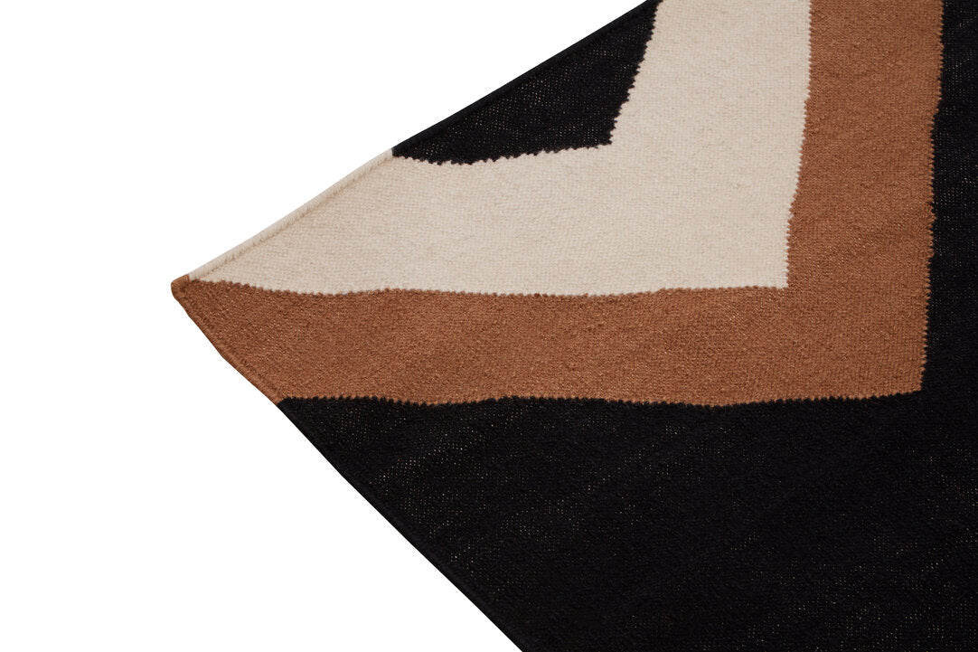 Multi-Coloured Zig Zag Pattern Rug 230cm x 160cm