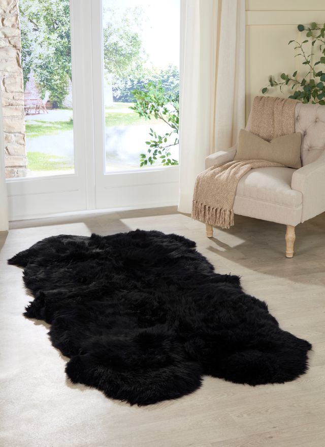 Black 4 Pelt Sheepskin Rug