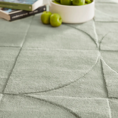 Origins Penny Eucalyptus Light Green Geometric Wool Rug