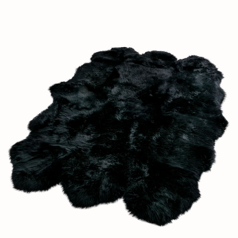 Black 6 Pelt Sheepskin Rug